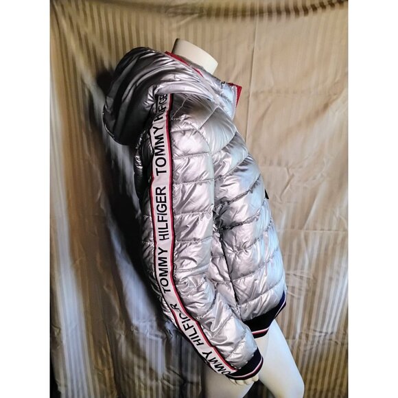 Tommy Hilfiger Womens Metallic Silver Puffer Jacket With Hood Logo On Sleeves Ri - Picture 3 of 8